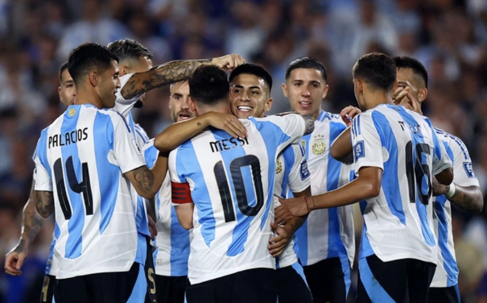 Lionel Messi: Huyền Thoại Chưa Ngừng Tỏa Sáng Ở Tuổi 37