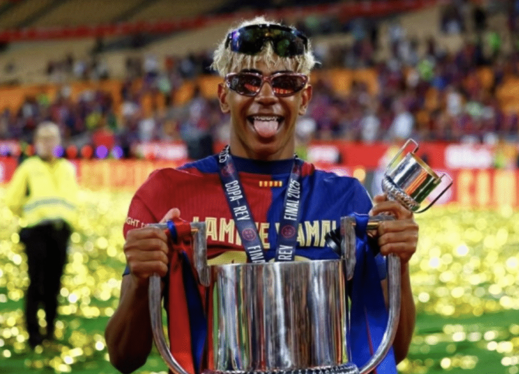 Lamine Yamal Giao Lưu Với Neymar: Cộng Đồng Mạng Cảnh Báo Về Ảnh Hưởng Tiêu Cực